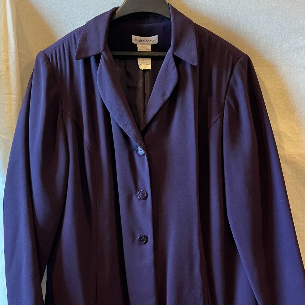 Plumb lined suit
